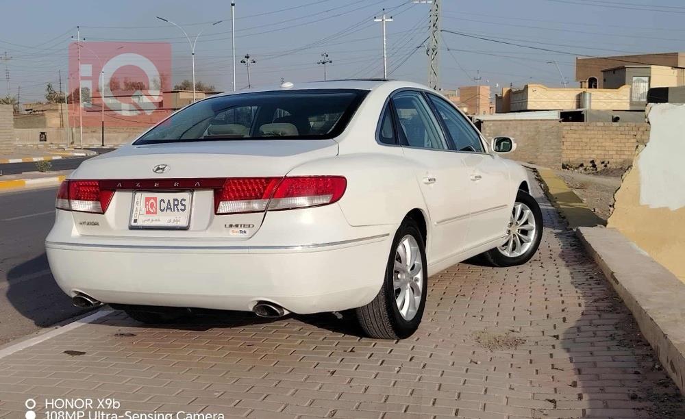 هيونداي أزيرا